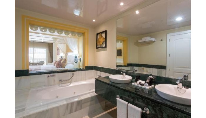 Hotel Bahia Principe Luxury Bouganville poza 5