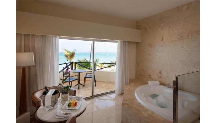 Hotel Impressive Premium Punta Cana poza 2