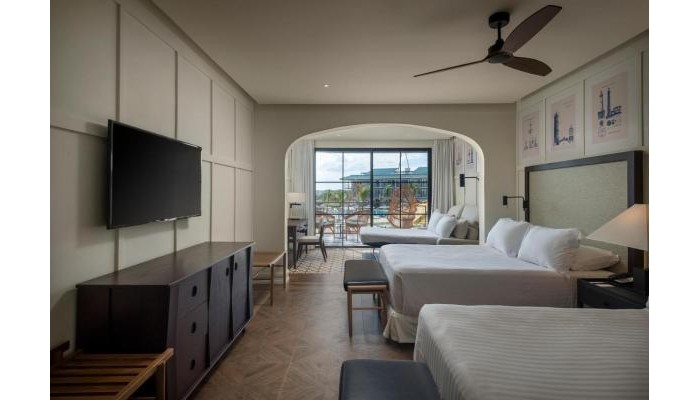 Hotel H-10 Ocean El Faro poza 3