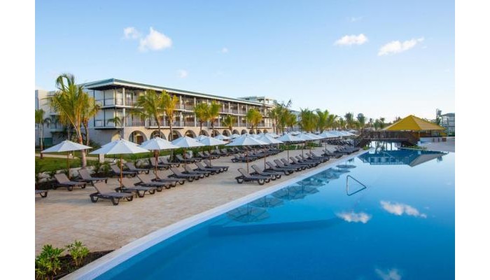 Hotel H-10 Ocean El Faro poza 32